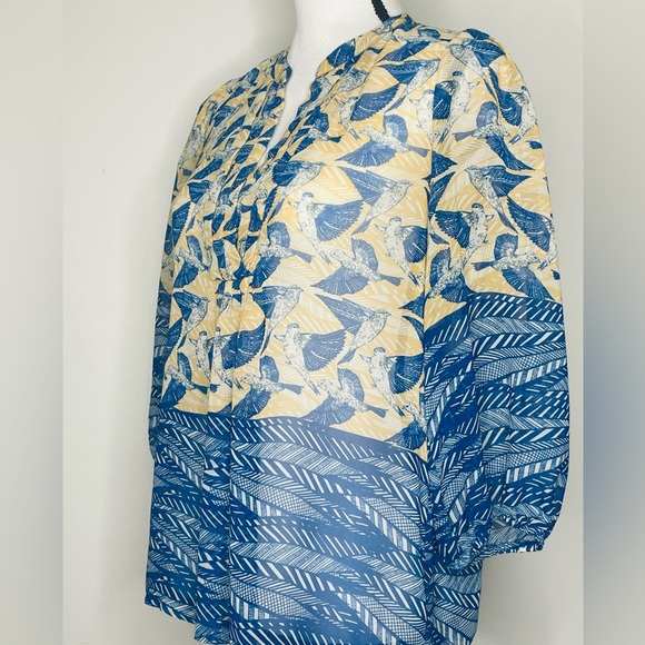 COLLECTIVE CONCEPTS Sz M Golden Yellow/Blue Birds Print 3/4 Sleeve Women Blouse - Picture 4 of 6